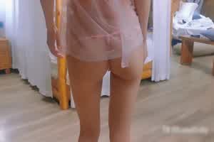 ✅透视护士装诱惑，美乳翘臀性感小骚货，你的女神私下就是一只欠操的骚母狗  背景图片