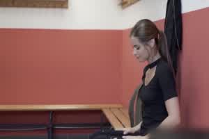 【情色奥运】性感足球宝贝野外性爱2  背景图片