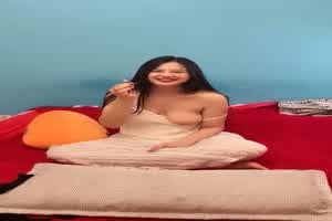 骚货爱群P高清记录  背景图片