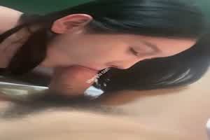 免费超正露脸 口交 不看你亏  背景图片