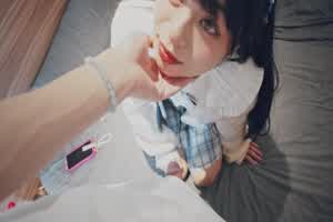 Jk白丝萝利害羞无套时表情超色  背景图片