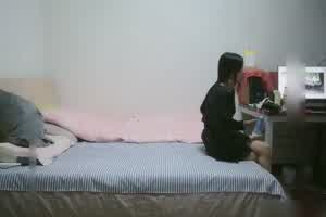 肥哥探花黑骚屄05  背景图片