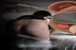 约肉感小姊姊操点炮  背景图片