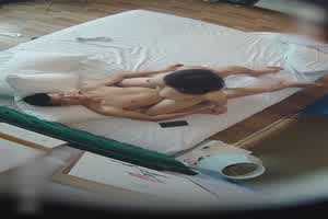 短视频 针孔摄影机偷拍情侣做爱  背景图片