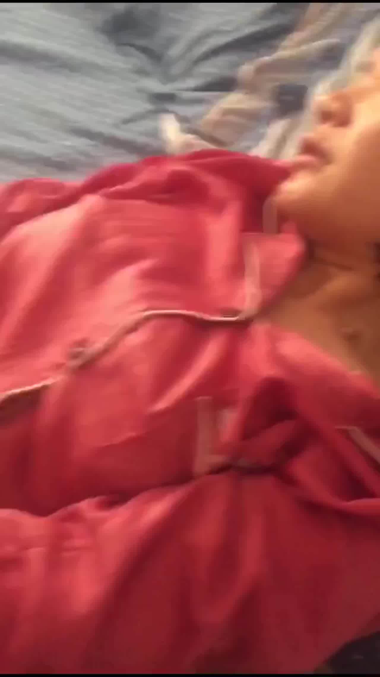  前妻自慰视频 的剧照4