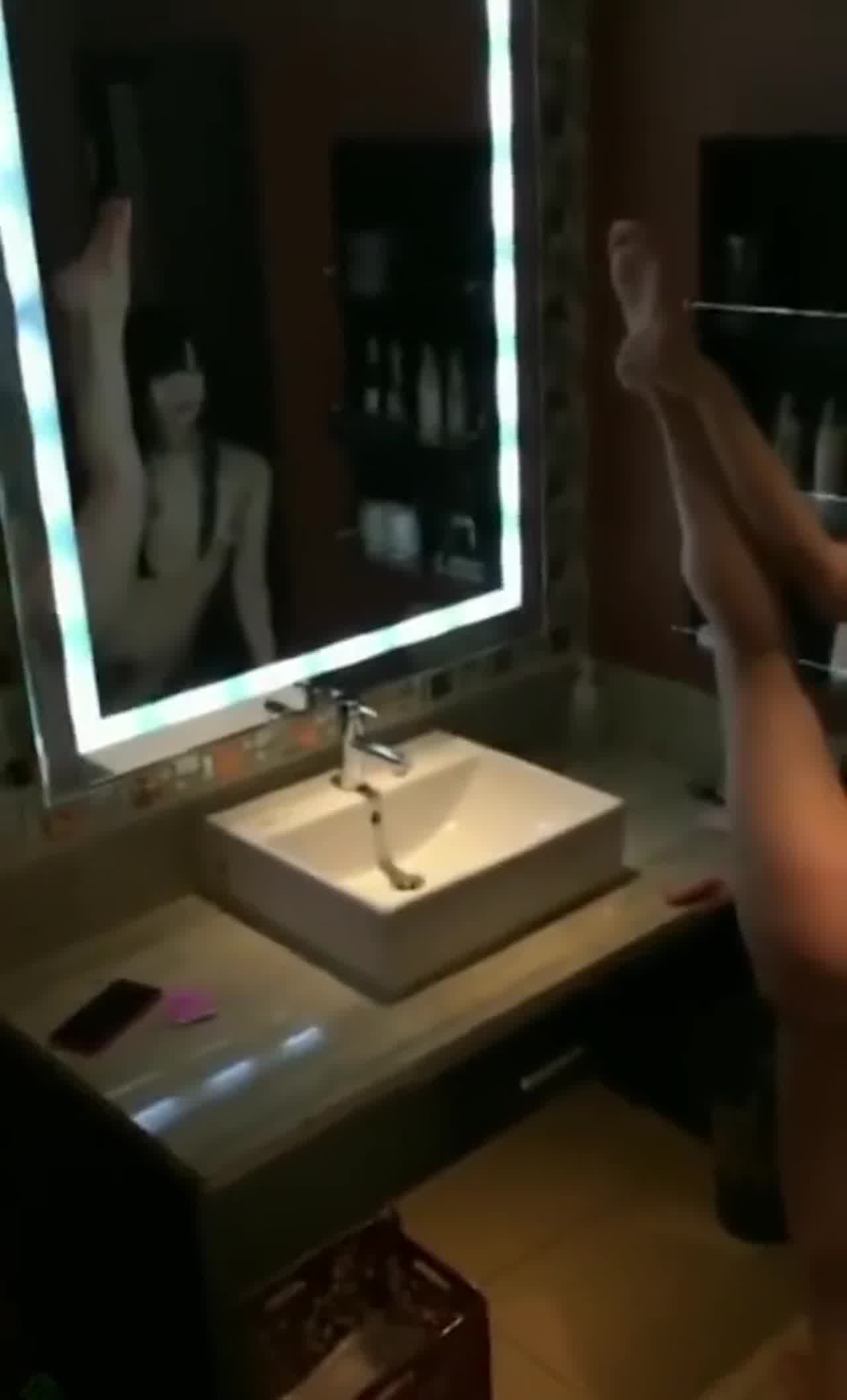  一身好功夫 妹子特技做爱 的剧照10