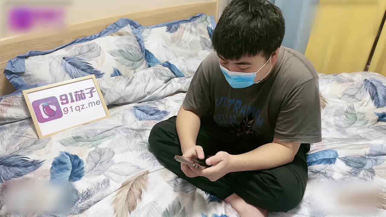  杏吧 阿雅 私人影院里的激情世界杯 的剧照6