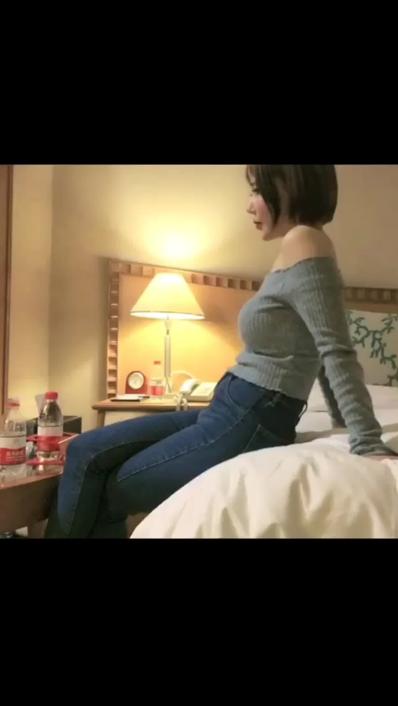  很骚的一个少妇，也喜欢调情1 的剧照3