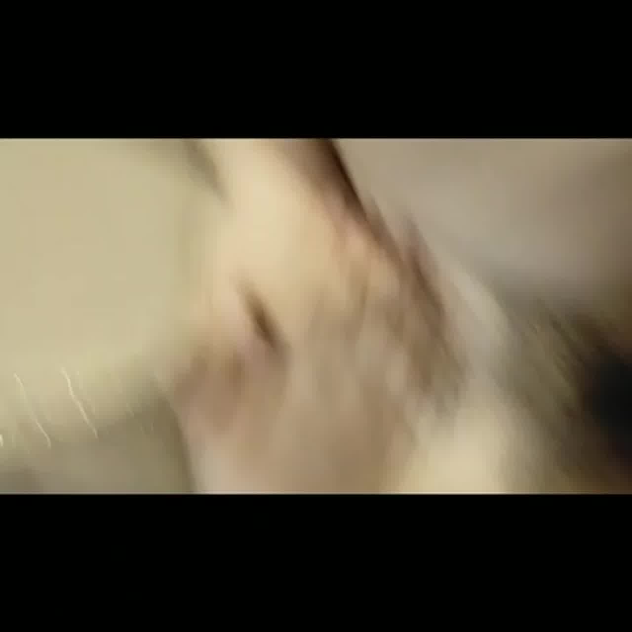  约炮超巨乳量 G奶学生妹 操到眼神涣散直叫老公 的剧照3