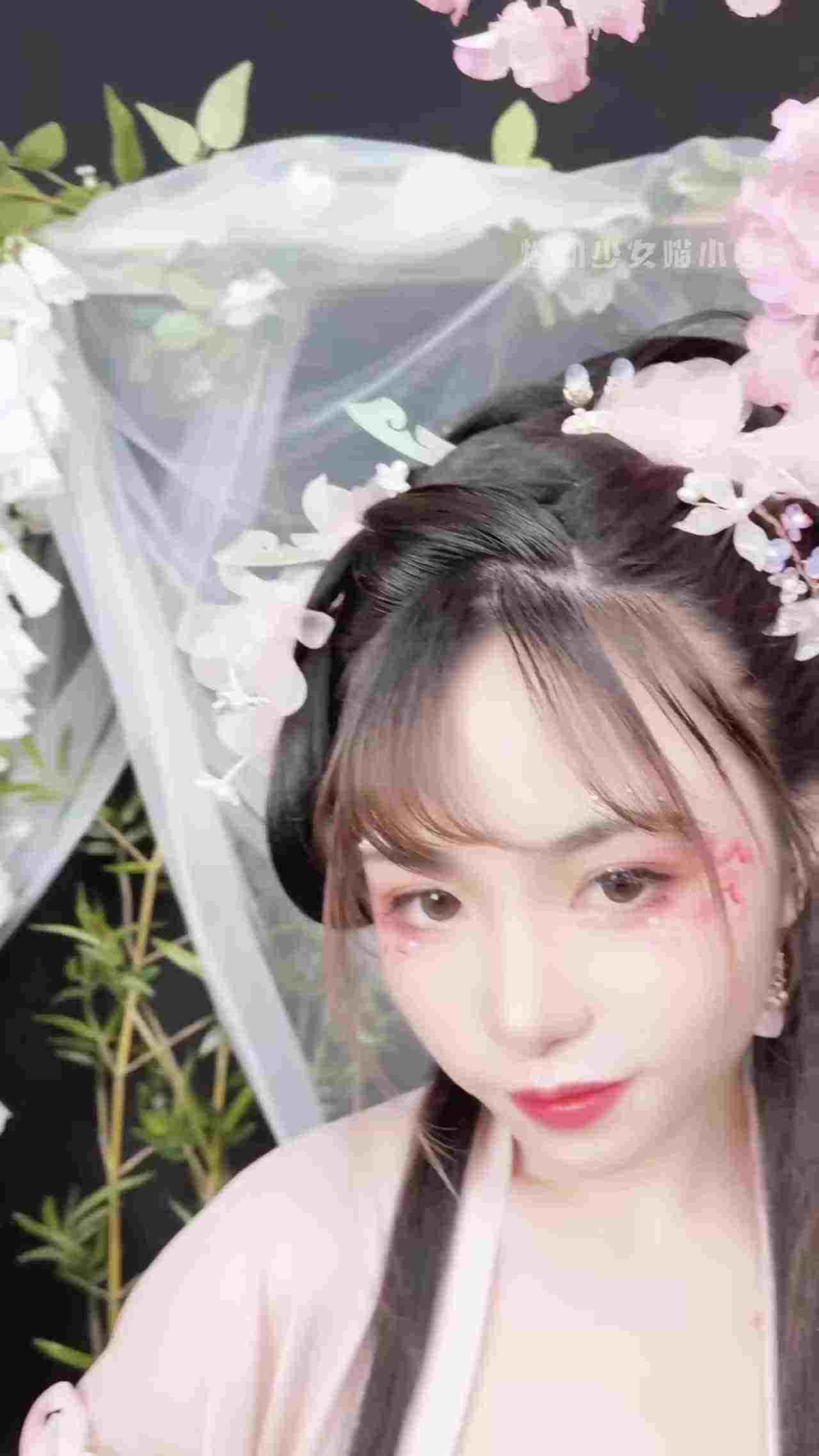  猫小吉 清平乐花絮长4k 最美情色写真又来啦！ 的剧照10