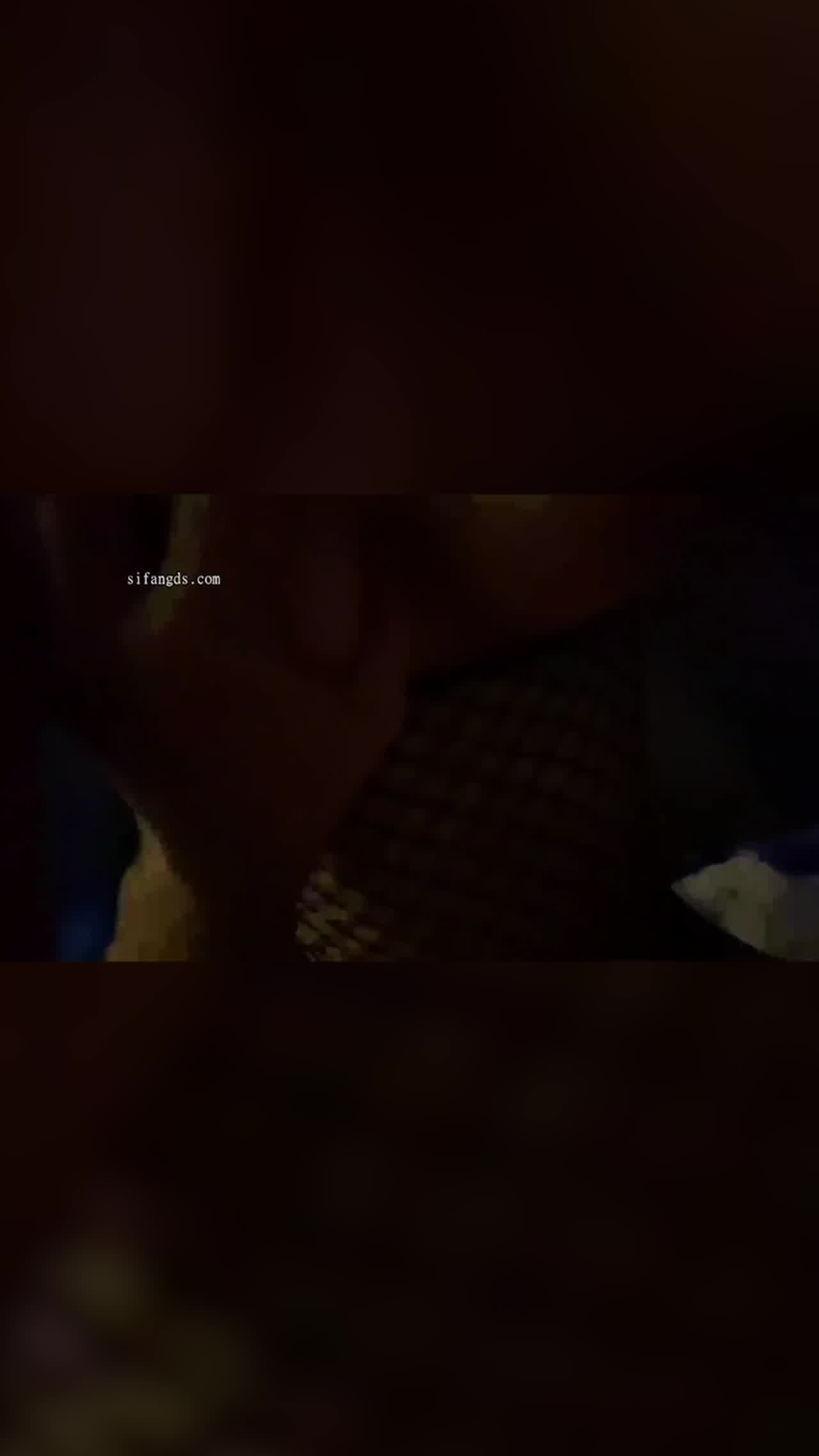  乖巧女友变床上荡女狂野挑逗招让男人赞叹「床技好」 的剧照9