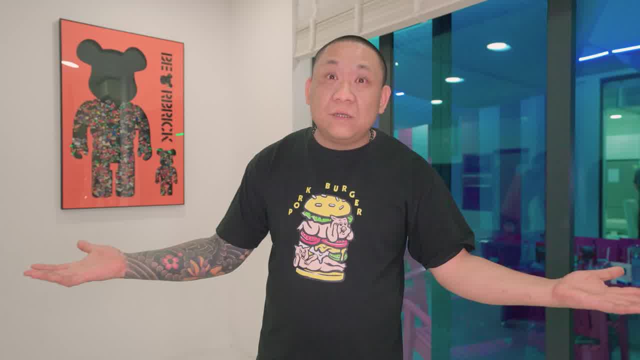  【大象传媒】绝顶黑皮肉感 街边肉欲黑皮被玩到后悔求饶 的剧照9