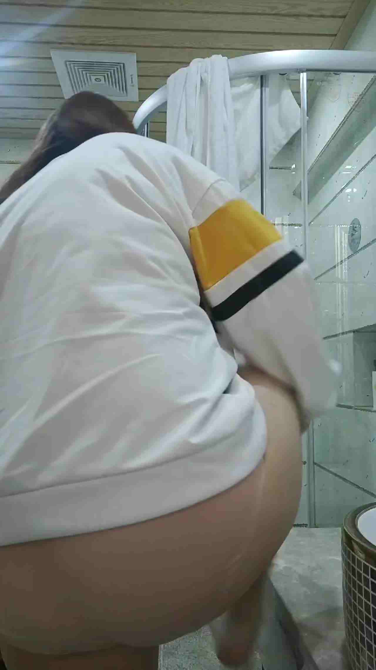  91娜娜，免费观看！往期更精彩 的剧照2