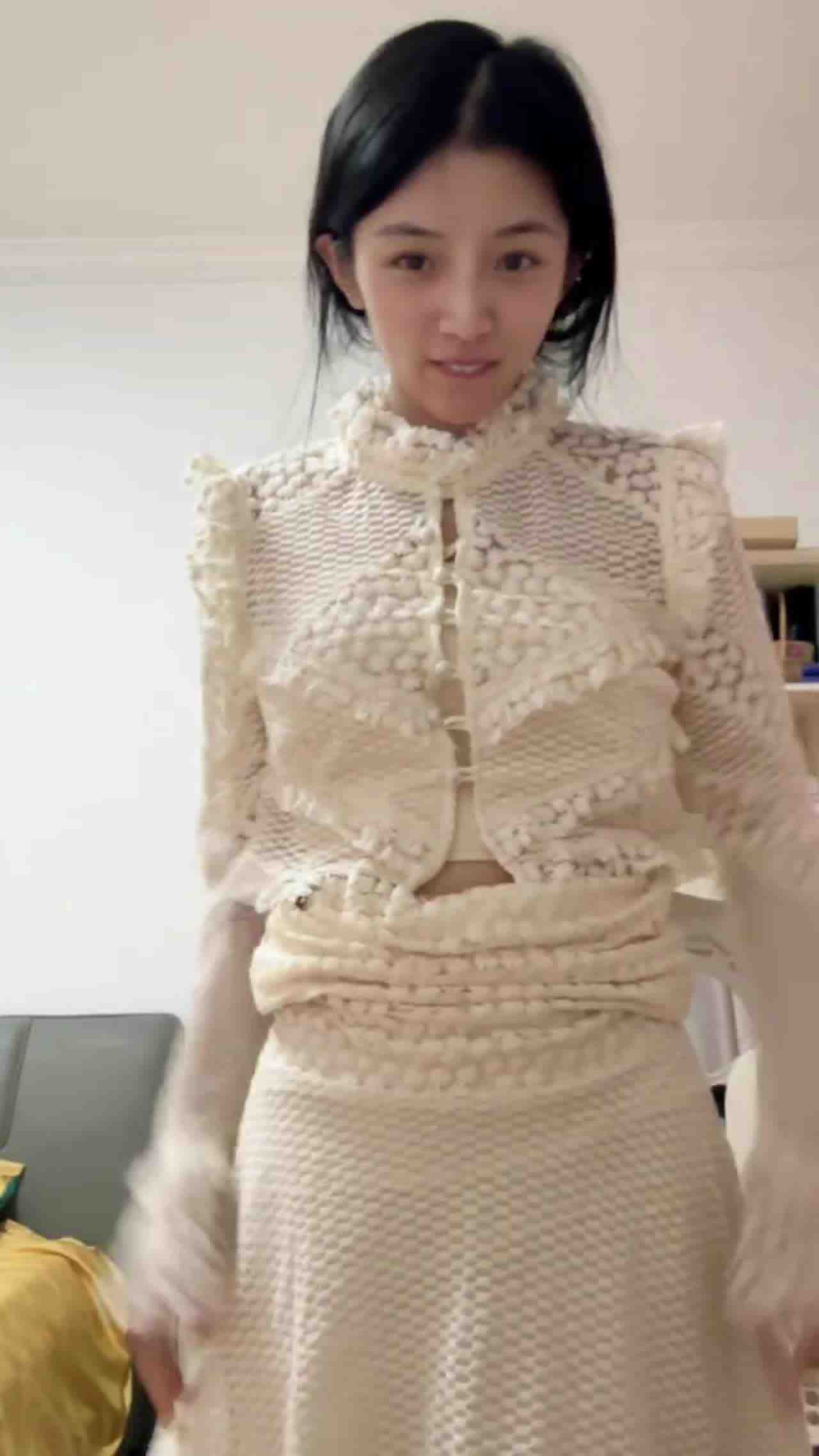  超暴力后入 肥嫩屁股看到就想肏 的剧照7