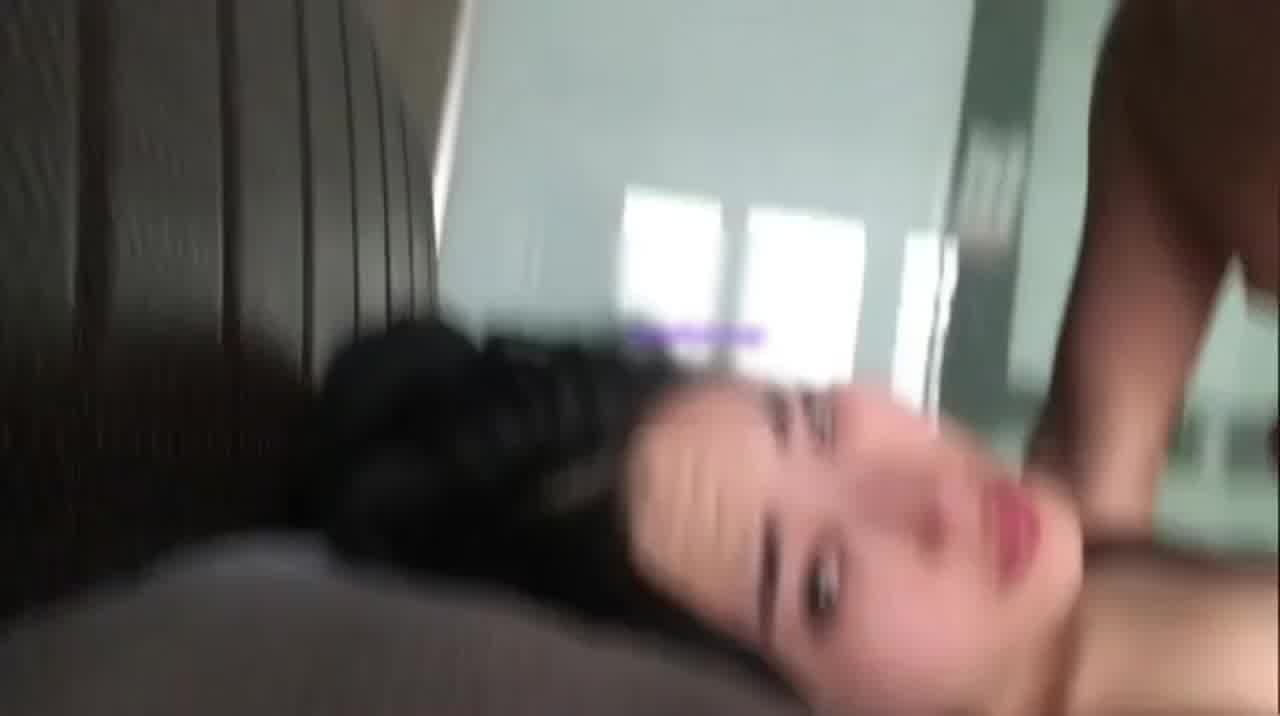  约炮身材高挑气质好美女，清晰淫语对白，不让拍就硬上 的剧照9