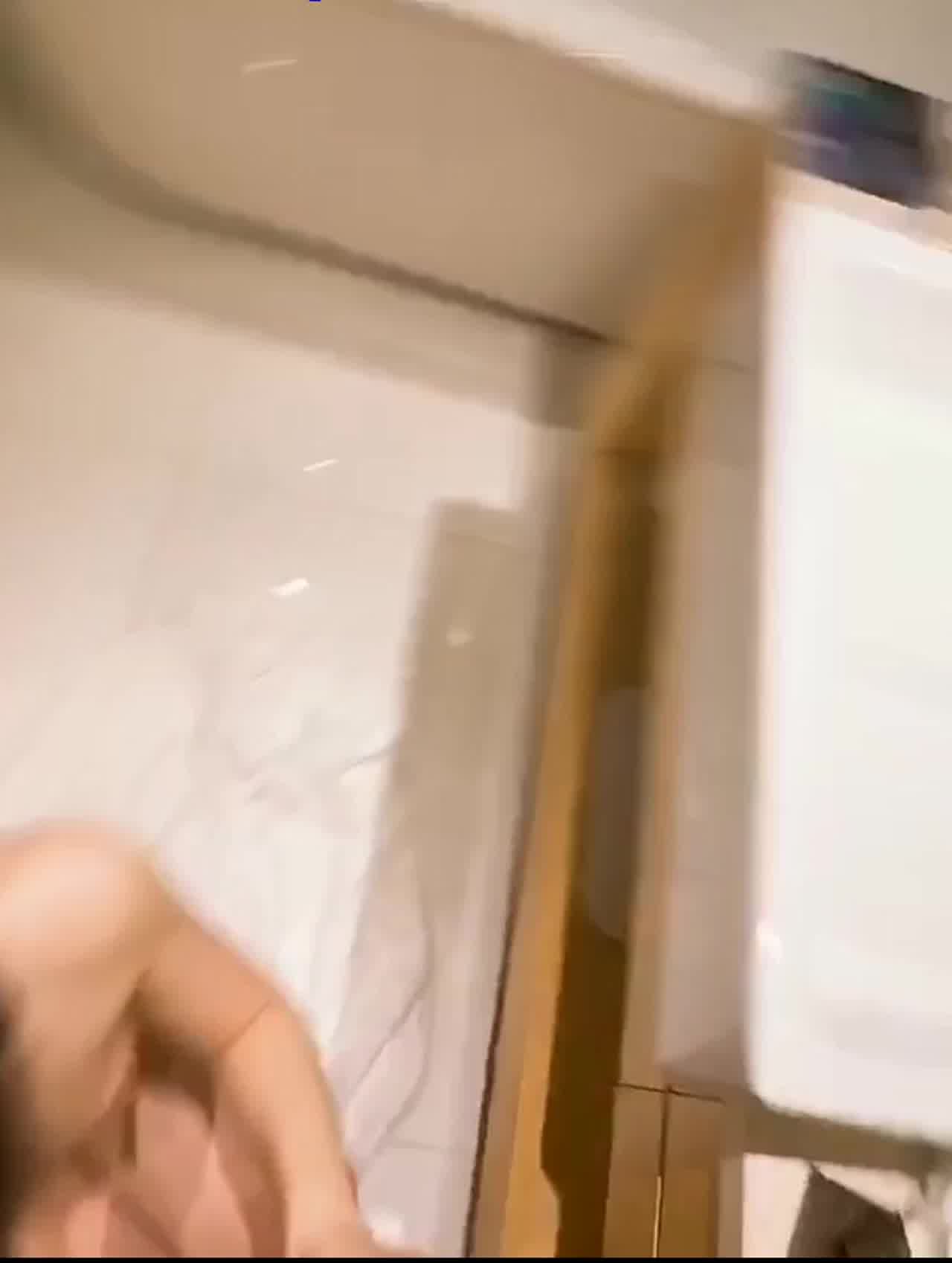  边欣赏风景边做爱 的剧照10