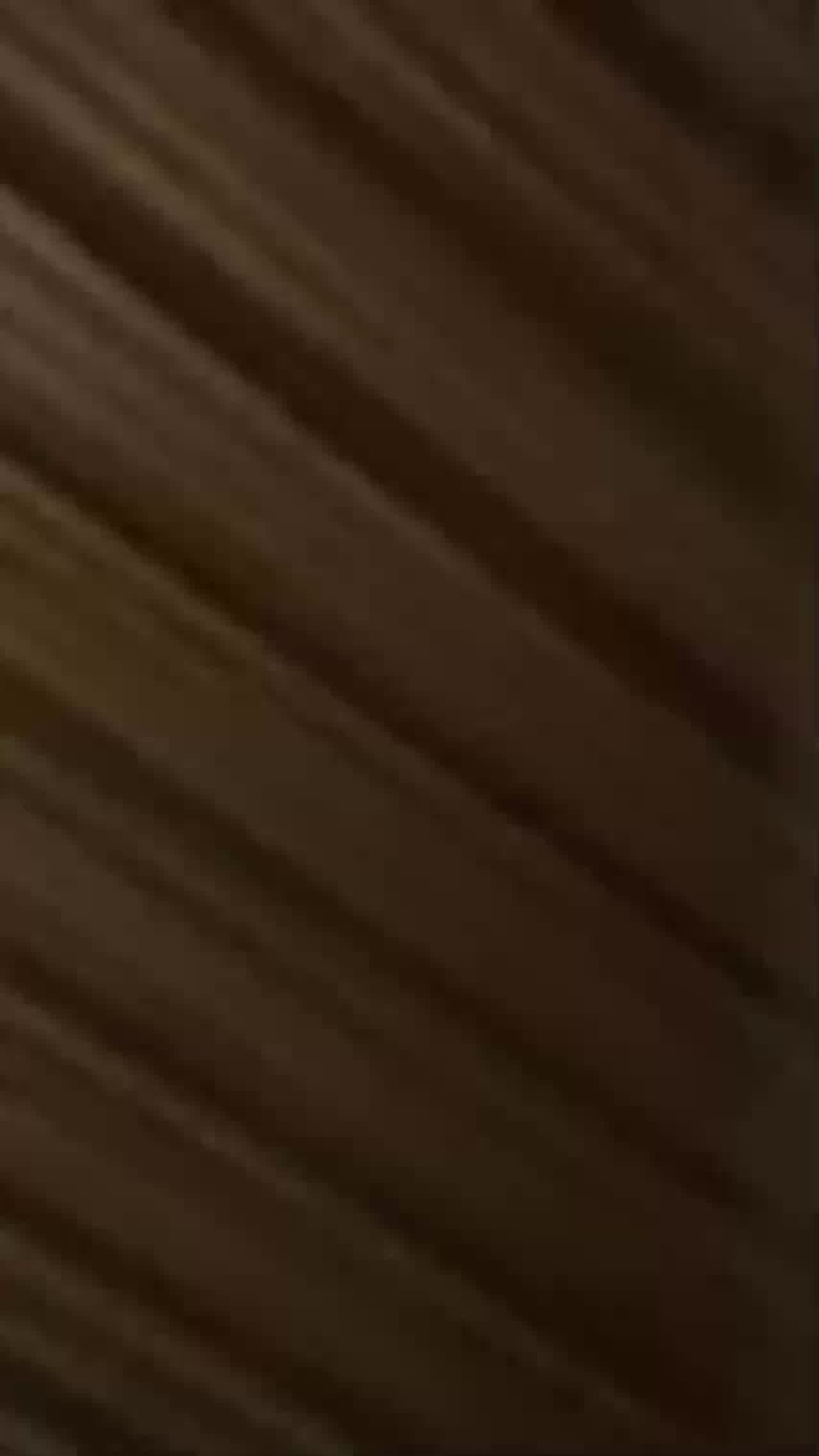  巨乳性感媳妇3P，真风骚绝代，_怎么录_，录逼逼录大奶子，不太愿意露脸，最终还是漏了一下脸_美！ 的剧照4