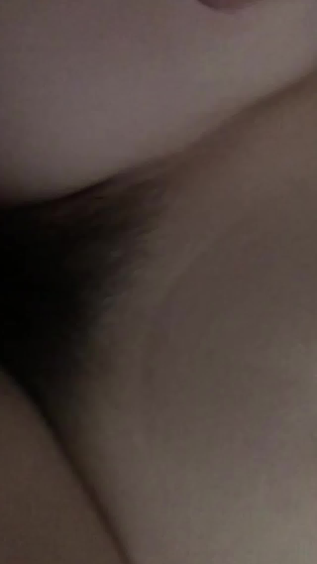  大学情侣从早做到晚 腿长多汁声音也不错 的剧照7