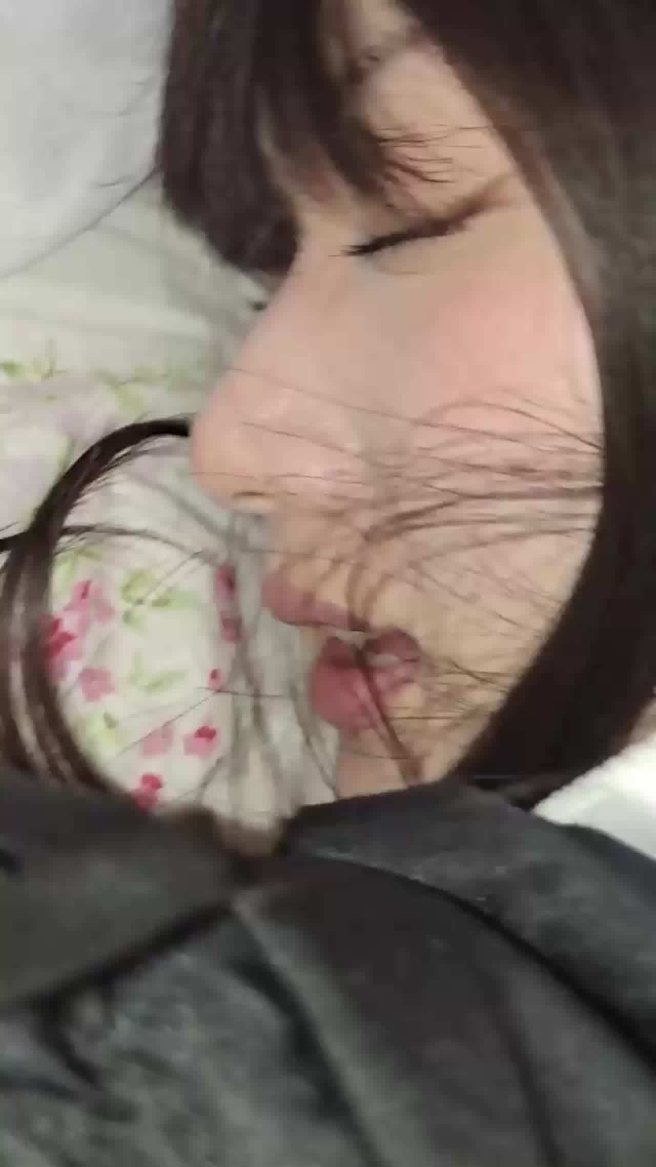  眼罩配骚货用力抽插！紧紧把这美尻给用力尻 的剧照1