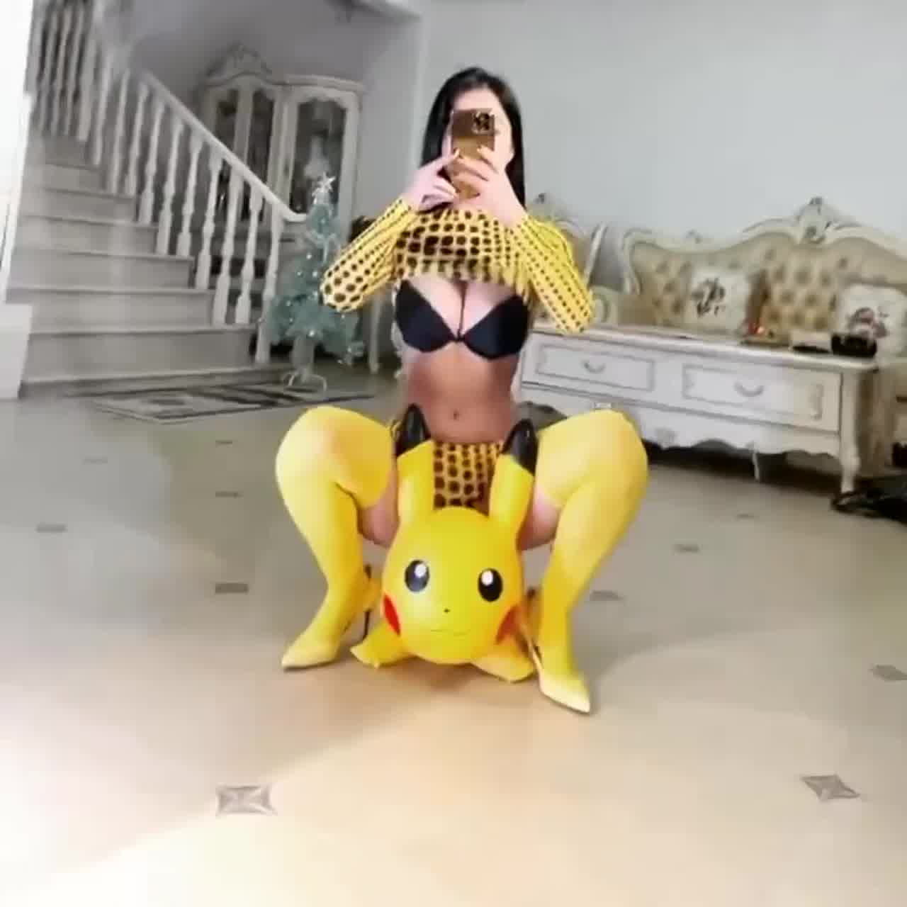  所以我说 皮卡超到底做错什么 的剧照5