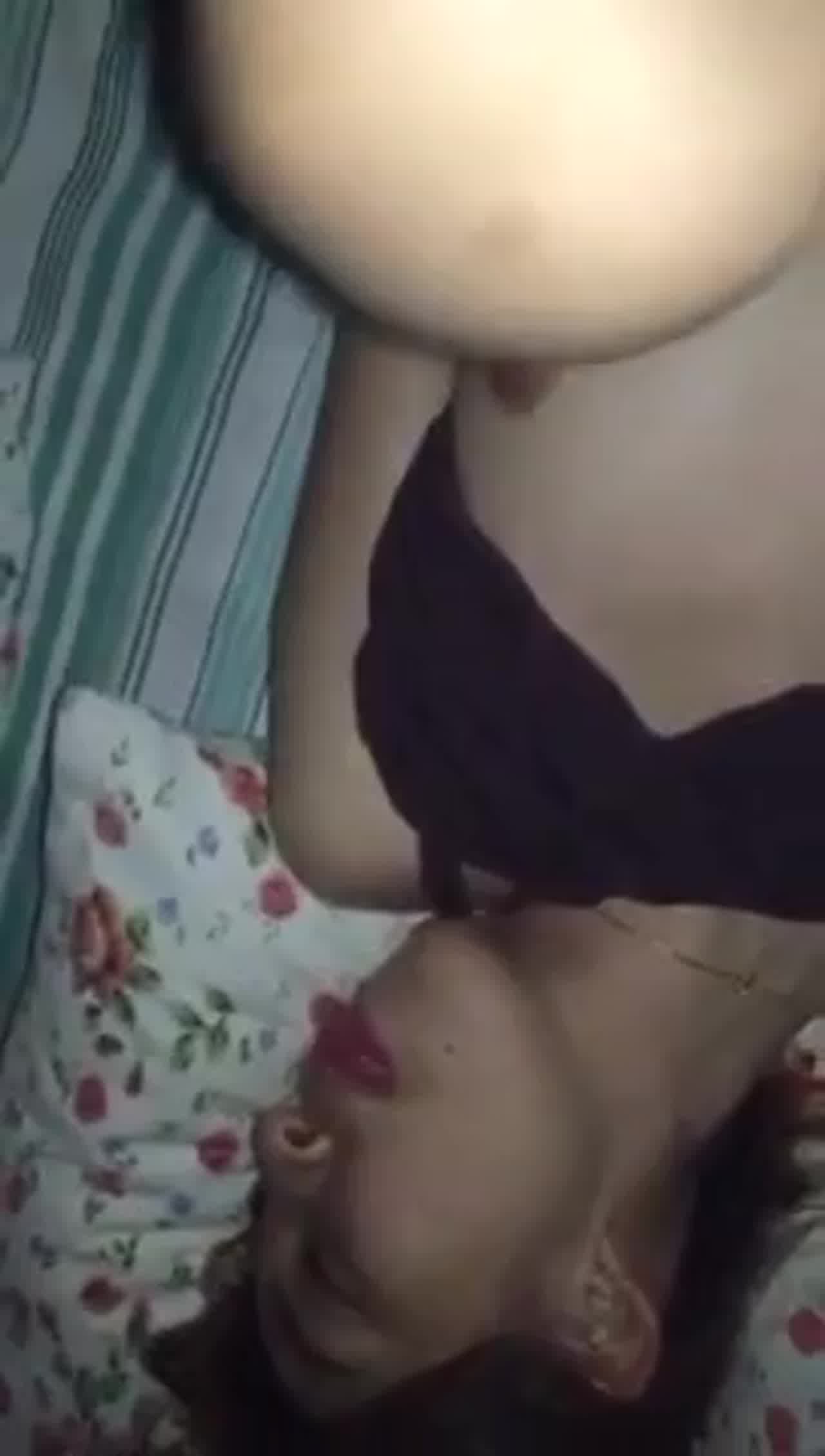  大学同学 的剧照8