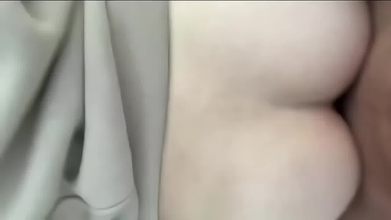  高尔夫球场，户外野战激情玩法 的剧照7