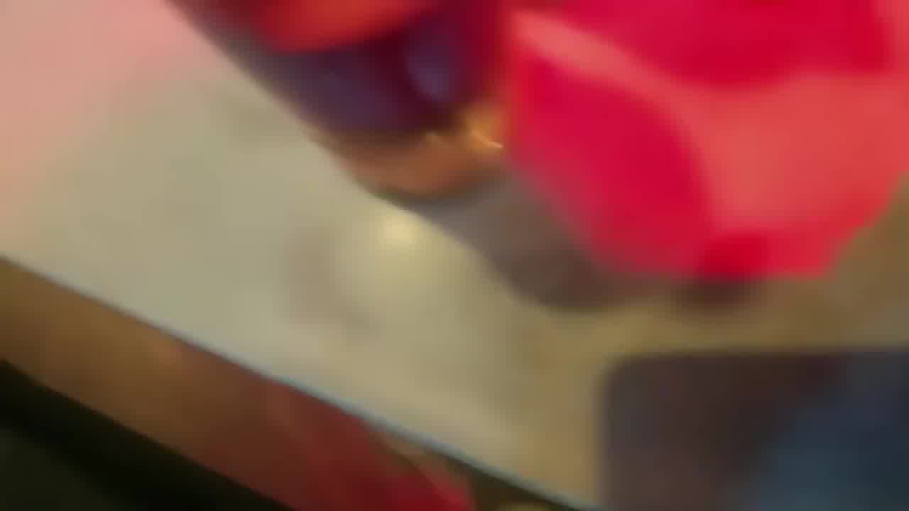  小主播与榜一大哥KTV歌舞，你依我依揉揉摸摸，大胆直接啪啪 的剧照10