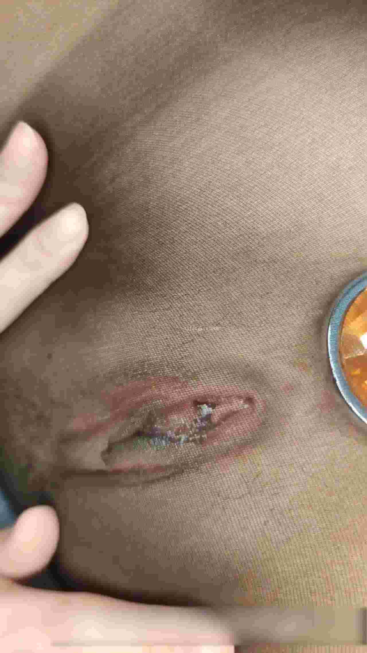  naimi奶咪 下空的钻石肛塞 的剧照7