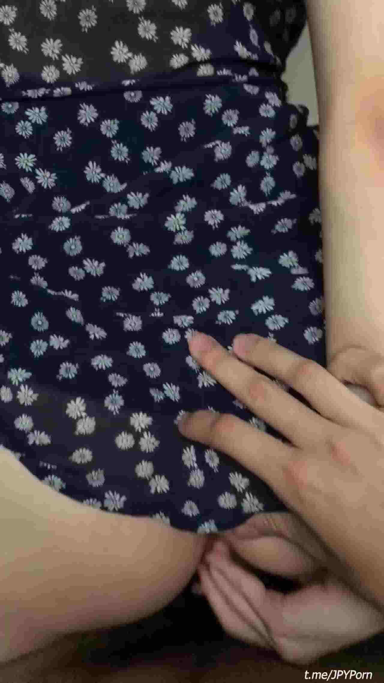  新加坡浪女在床上有够骚 的剧照6