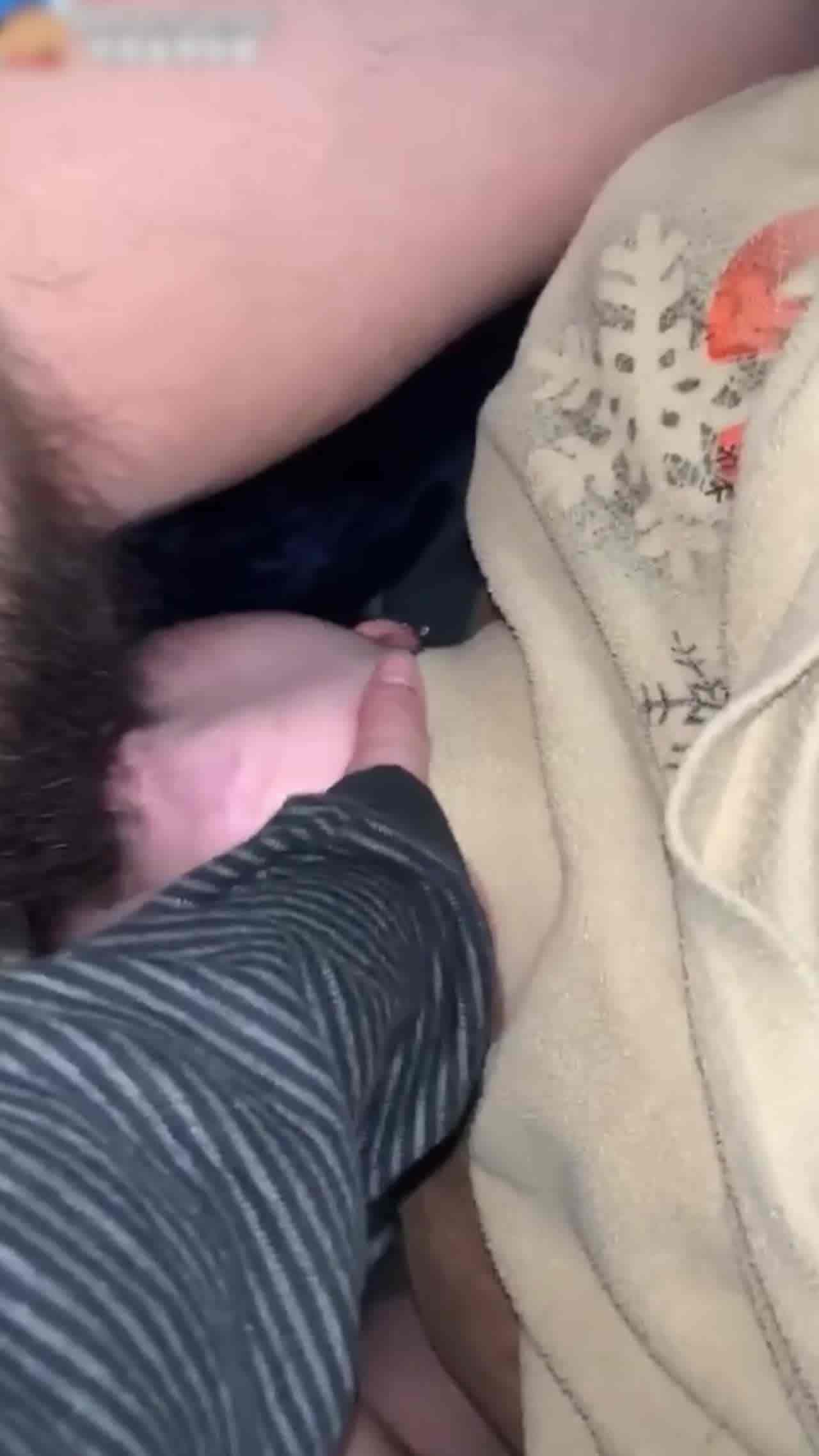  真不能这么玩啊 直接当精壶捅了吧 的剧照10